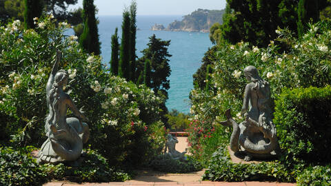 Guided tour of the Santa Clotilde Gardens - escala-sirenes-esquena.jpg