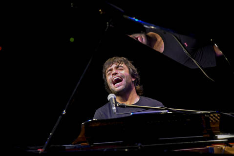 Manu Guix concert at the Santa Clotilde Gardens